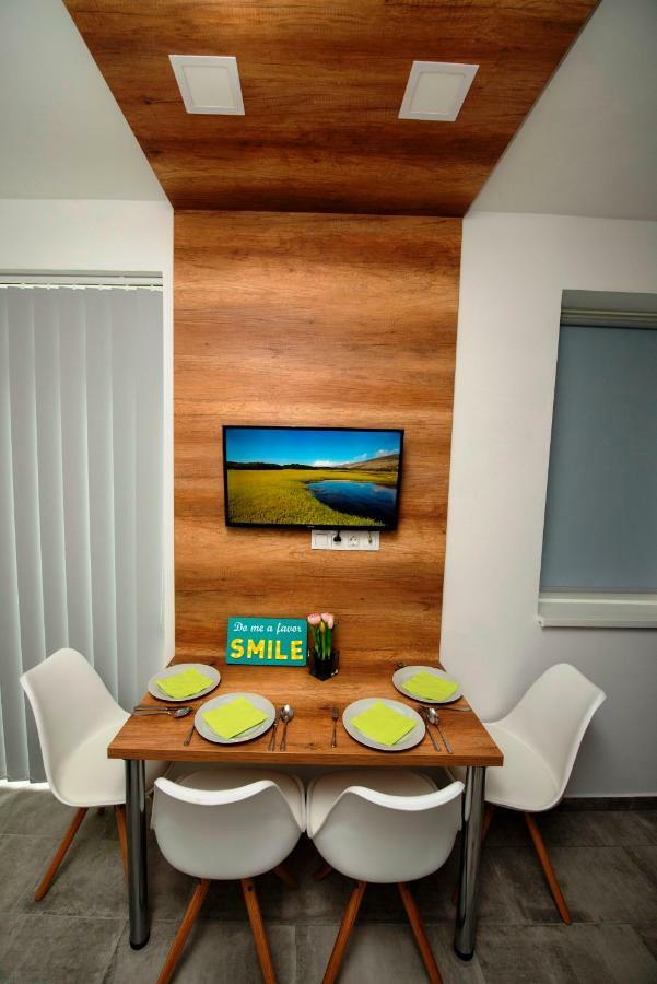 Lakefive Apartments Balatonfuered Экстерьер фото